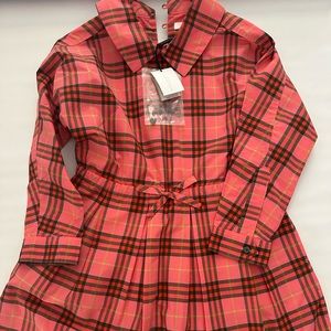 Girls Burberry dress size 6 NWT
